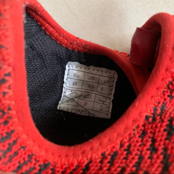 ❌ SOLD ❌ 2 for 1. Bundle. Two Pair of shoes. Red - “G-Class”,Grey - “Zara Basic” - Picture 4 of 10